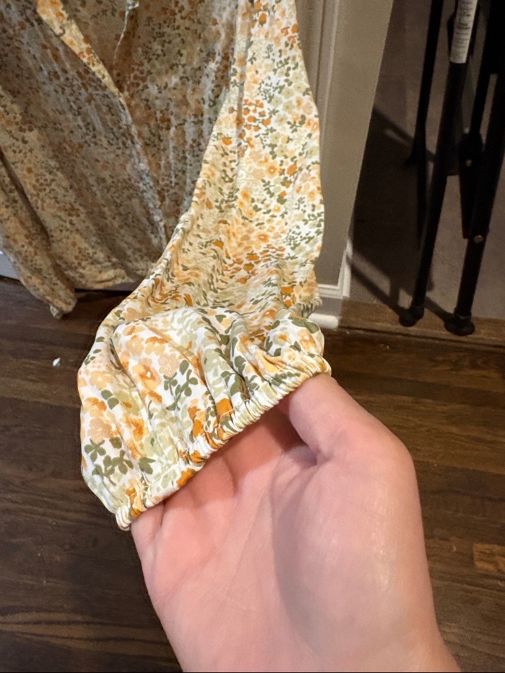 LC Lauren Conrad Button Down Floral Tie Waist Blouse - Picture 5 of 9